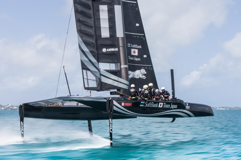 This is not a photoshop. But show me this photo 10 years ago and I would have said so for sure. Credit: americascup.com
